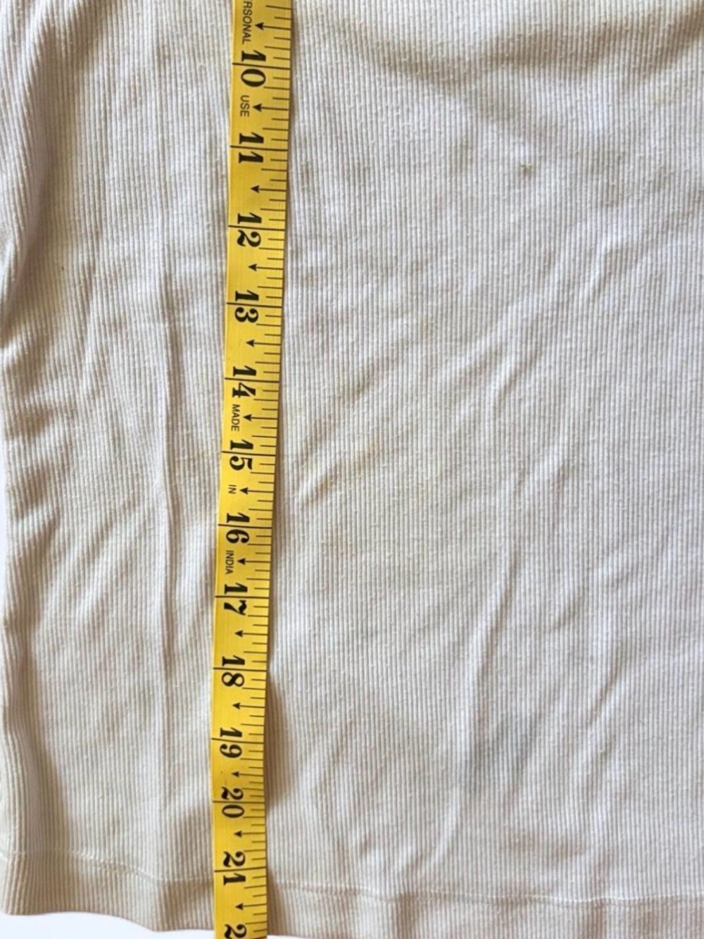 Y2K XOXO Grunge White Ribbed Tank with Studded Design & Lace Trim - Picture 7 of 7
